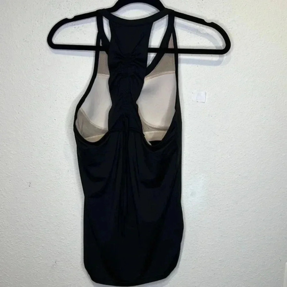 Adedge athletic small athletic top with built in bra - Picture 2 of 4